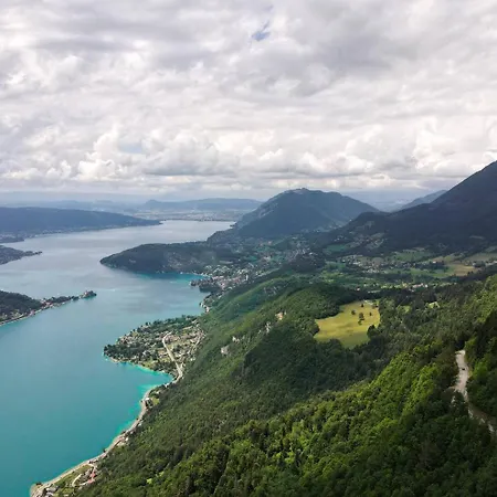 A Haven Of Peace For Two Annecy